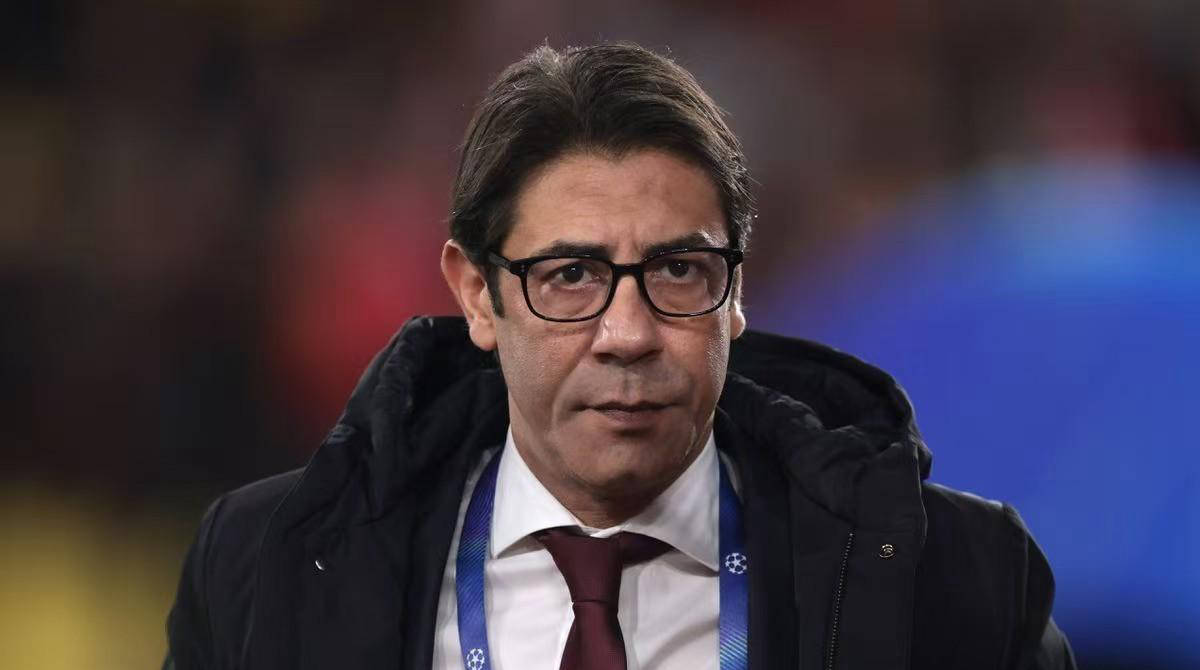 爱游戏 ayx 登录入口转折点圣安东尼奥马刺刷新队史纪录；葡超窗口期攻防权衡；话题不断；训练强度明显提升的简单介绍