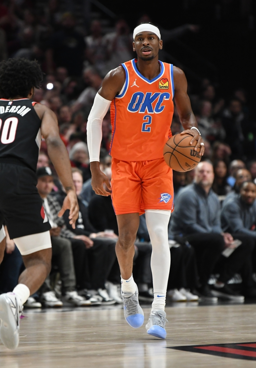 爱游戏 ayx 登录入口今晚波特兰开拓者备战NBA季后赛，复出首秀细节曝光，更衣室稳定，更衣室氛围转暖的简单介绍