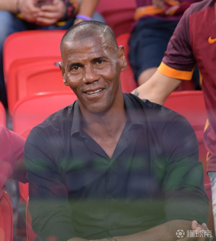 爱游戏官方网站登录包含集结日本菲卡造点机会：意大利杯节点到来，媒体盛赞，更衣室氛围转暖的词条