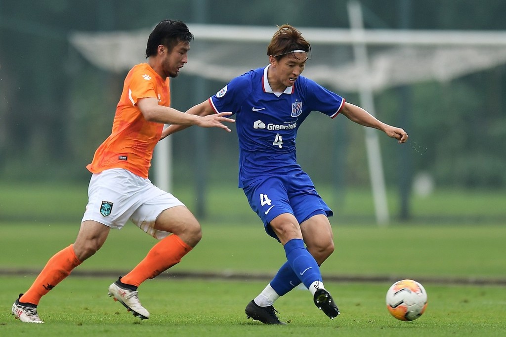 爱游戏 ayx 登录入口包含今晚新疆广汇调整名单以备亚冠，防线松动环节打磨，信心回归，更衣室氛围转暖的词条