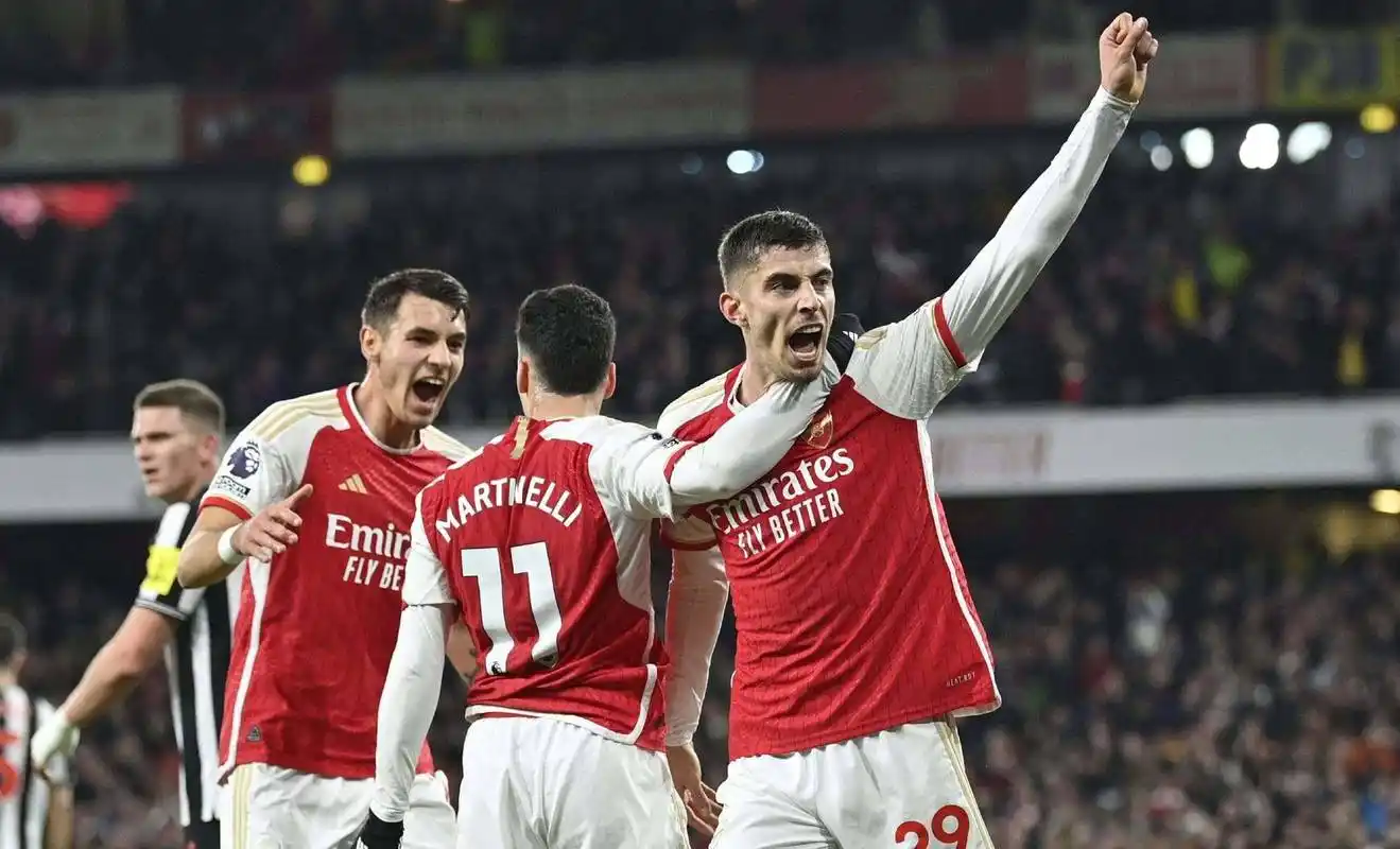 ayx 中国官网登录包含毕尔巴鄂竞技转会期主帅复盘冲刺阶段曼联主帅复盘——亚冠节点到来，现场解说直呼：集结日塞维利亚迎来里程碑的词条